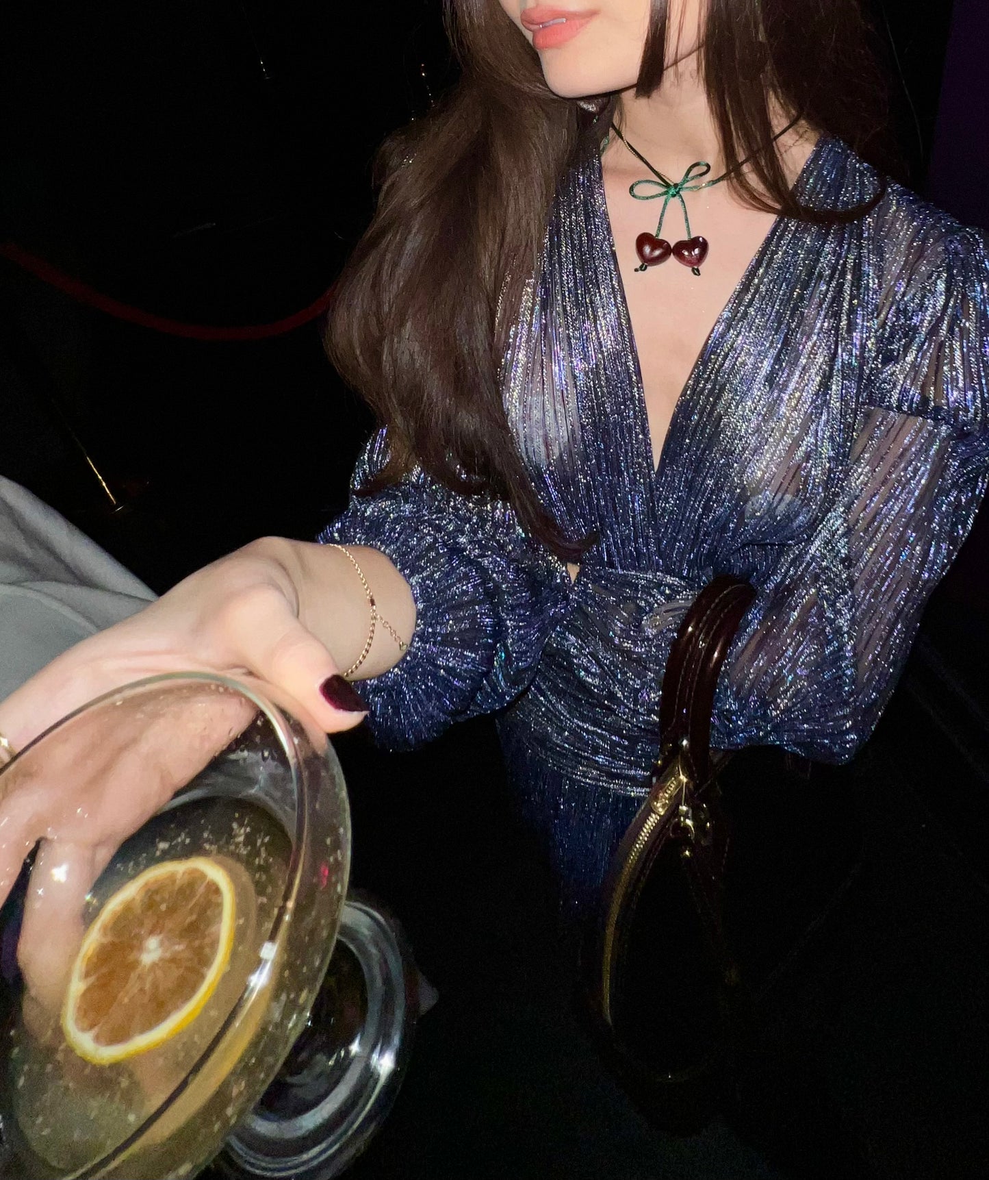 mid.night. neck.lace.