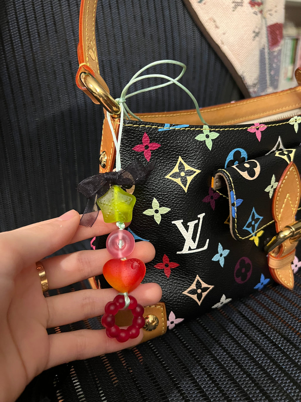 bio.bead.other